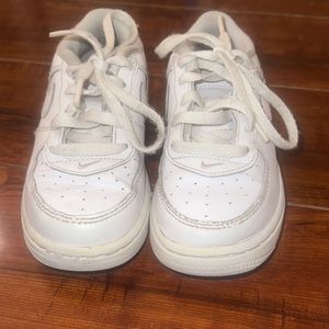White Nike toddler boy Air Force ones size 9